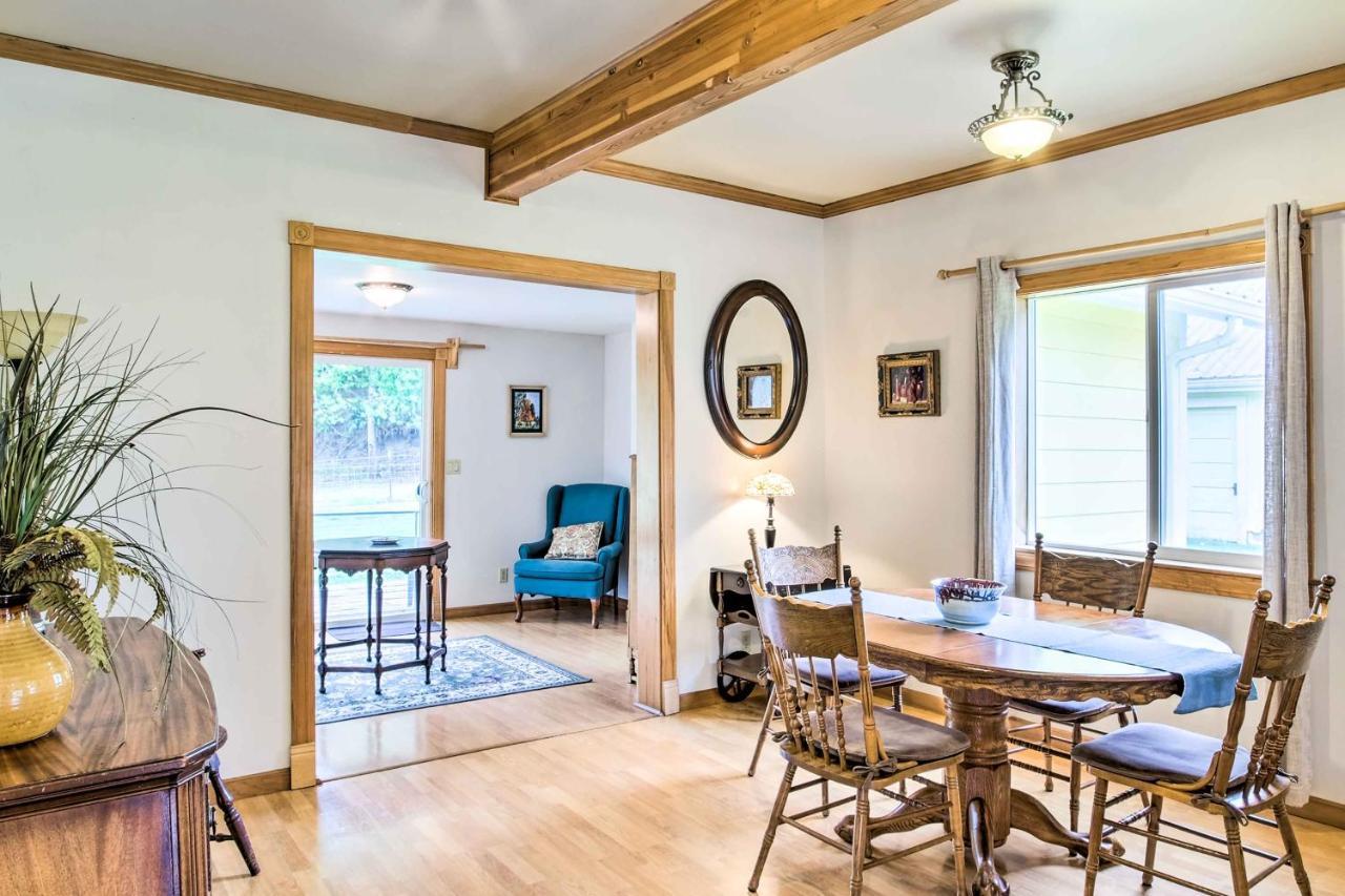 Quaint Coquille Getaway Near Beaches And Parks! Exterior photo